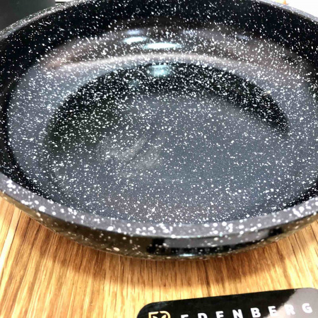 Сковорода с гранитным покрытием Edenberg EB - 4124 - 24 см ✅ картинка - Интернет-магазин ✅ Fortuna-opt.com.ua. ✅ Сковорода с гранитным покрытием Edenberg EB - 4124 - 24 см ✅ базовая цена $9.83 ✔ Опт ✔ Скидки ✔ Заходите! - Интернет-магазин ✅ Фортуна-опт ✅