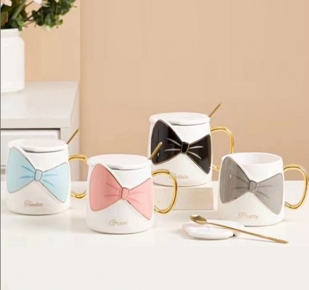 Чашка керамическая с крышкой и ложкой 400 мл "Bow" Stenson - 00517 ✅ картинка - Интернет-магазин ✅ Fortuna-opt.com.ua. ✅ Чашка керамическая с крышкой и ложкой 400 мл "Bow" Stenson - 00517 ✅ базовая цена $5.86 ✔ Опт ✔ Скидки ✔ Заходите! - Интернет-магазин ✅ Фортуна-опт ✅